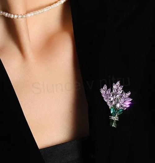 Květinová brož, kytička s kamínky (HB121)
