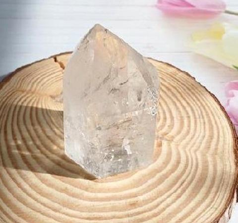 Křišťálová špice s duhami 196 g – Brazílie (X2202)