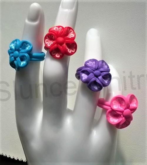 Dětský polymerový prsten modrý (BP64)