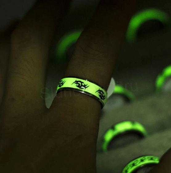 Prsten Svitící ve tmě velikost 57 (BP75)