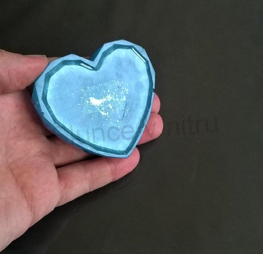 Orgonitové srdce s delfínem (PP29)