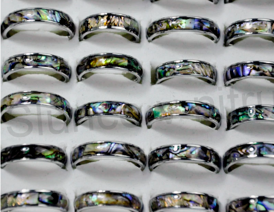 Prsten z chirurgické oceli a přírodní mušle Paua (BP343)