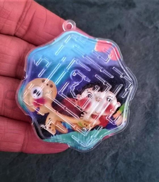 Bludiště, hlavolam s kuličkou přívěšek mix (D498)