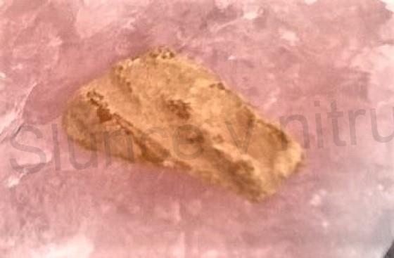 Jantar kopál surový přírodní 3,1 g (X636)