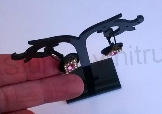 Černé náušnice s kamínky růžové (BB567)