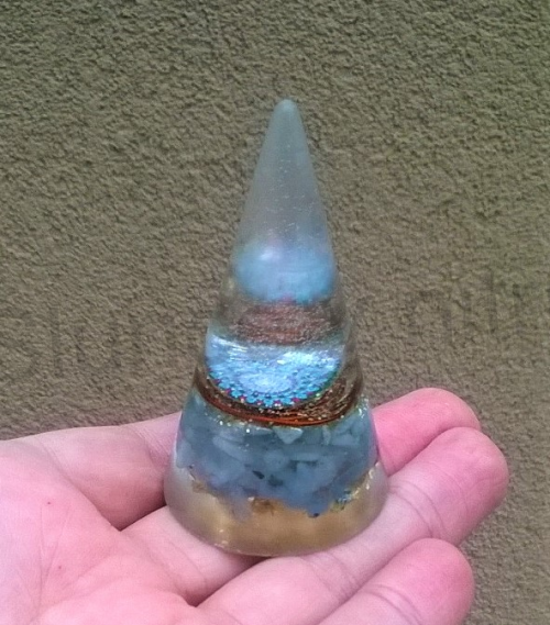 Orgonitový kužel - Akvamarín s mandalou 6,7x3,8 cm (PP145)