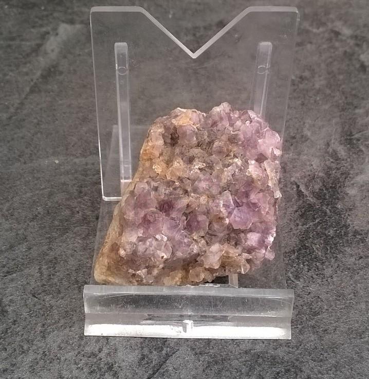 Ametyst drúza v živci 31,5 g (Česká Republika) (X1140)