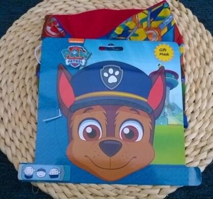 Nákrčník TLAPKOVÁ PATROLA chlapecký červený (W157)