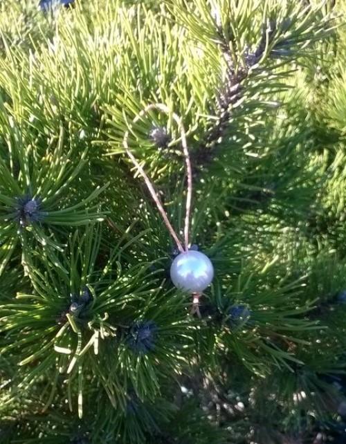 Vánoční ozdoba na zavěšení ABS perla (V70)