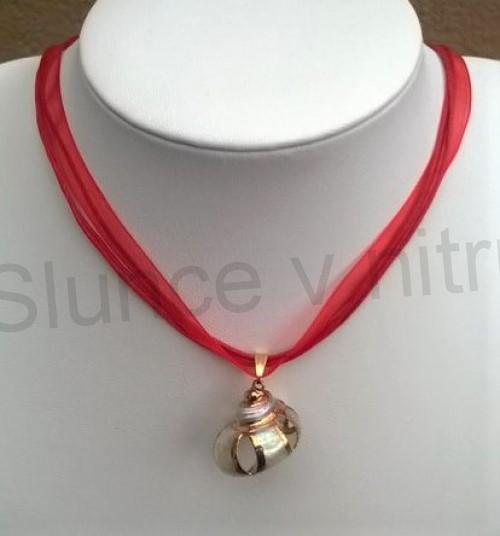 Minerální přírodní náhrdelník pozlacená mušle, lastura (X1315)