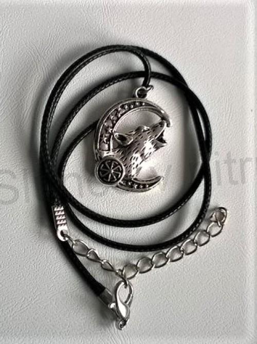 Náhrdelník s přívěškem Vlka (BD676)