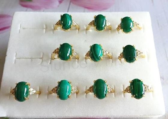 Minerální nastavitený prsten malachit se zirkony (X2038)