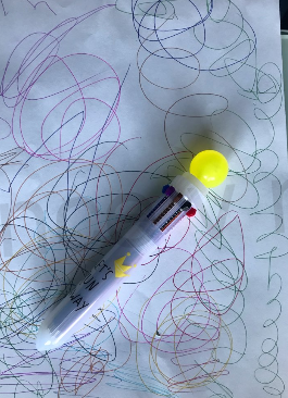  Barevné kuličkové pero 10 v1 (E105)