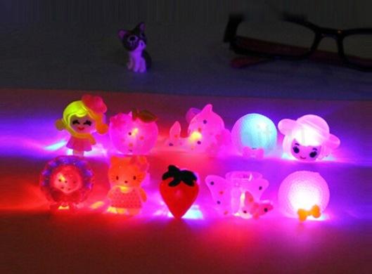 Led prstýnky , 2 ks v balení (D2)