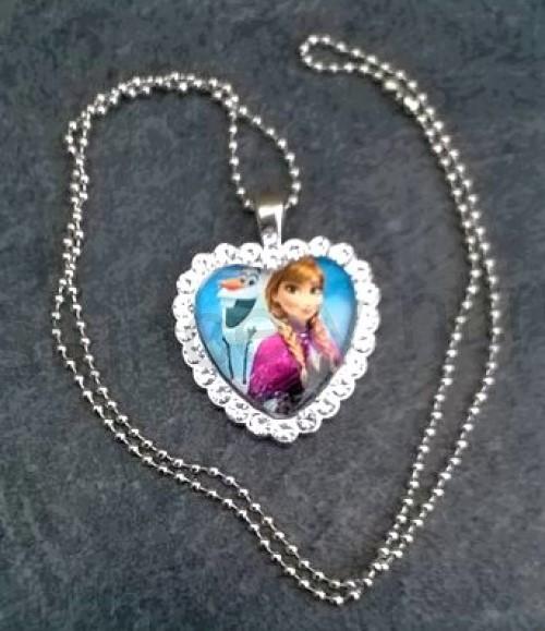 Náhrdelník s přívěškem Elsa ledové království (BD177)