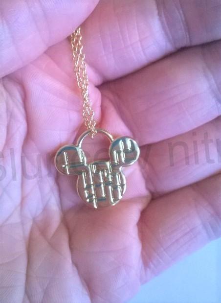 Pozlacený náhrdelník z chirurgické oceli Micky Mouse (BD255)