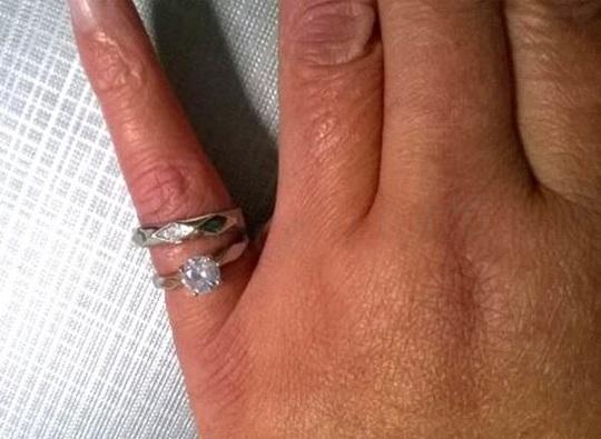 Nastavitelné snubní prsteny se zirkony (BP402)