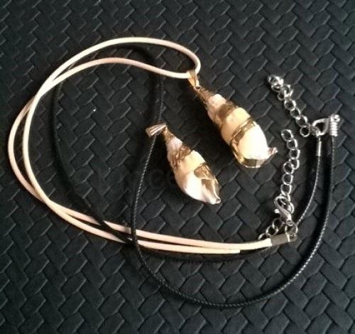 Minerální přírodní náhrdelník pozlacená mušle, lastura (X1314)