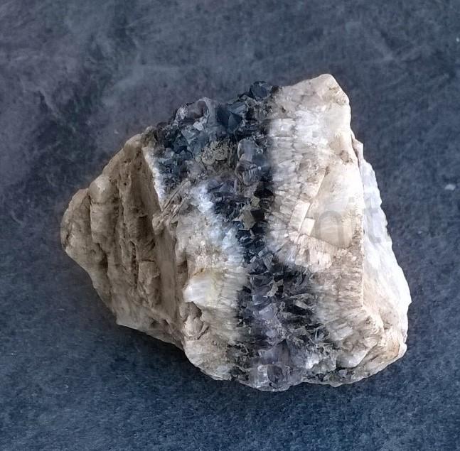 Morion drúza s ametystem 109 g (Česká Republika) (X1460)