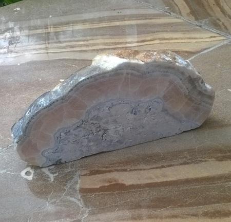 Aragonit řez 391 g (Slovenská Republika) (X1618)