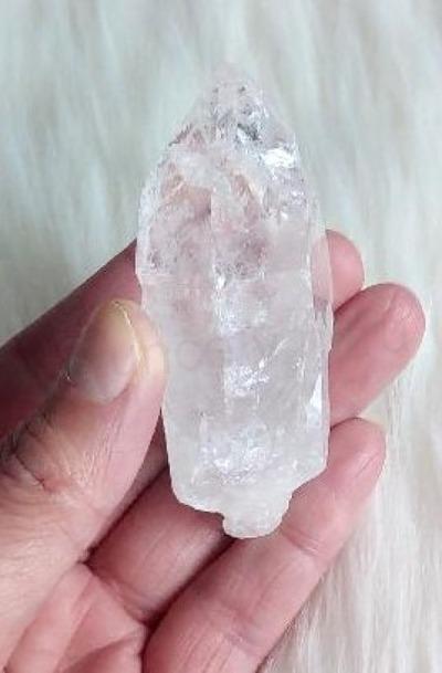 Křišťál špice 108 g (Brazilie) (X1795)