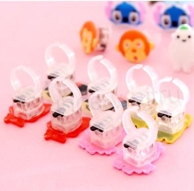 Led prstýnky , 2 ks v balení (D2)