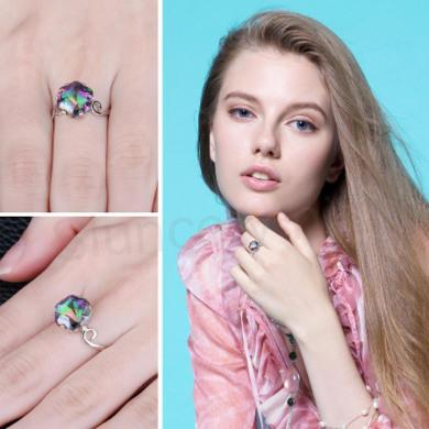 Minerální prsten s Topazem (X222)