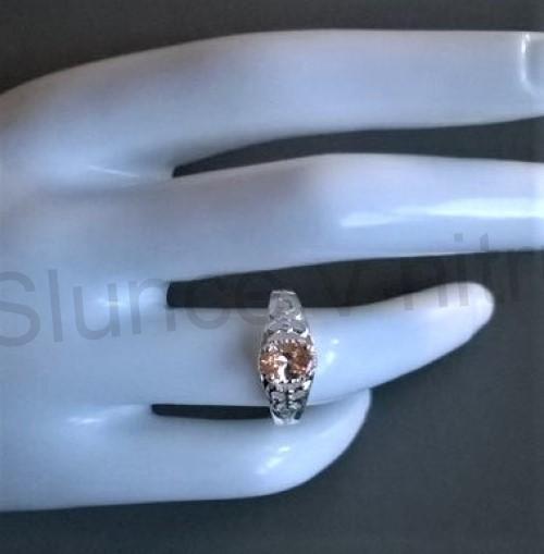 Postříbřený prsten se zirkonem fialový (BP352)