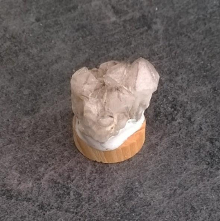 Křemenová drúza přecházející do záhnědy 12g (Česká Republika) (X1663)