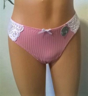 Dámské sexy krajkové kalhotky | tanga velikost XL (K305)