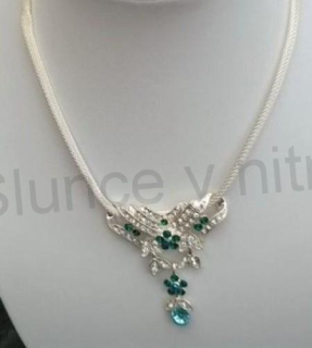 Náhrdelník s přívěškem květiny a kamínky (BD713)