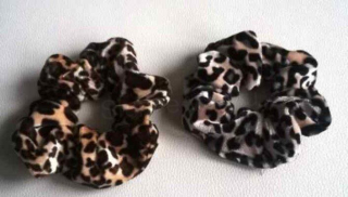 Velká sametová gumičká do vlasů Mix barev (H457)