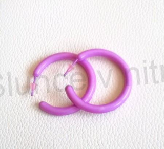 Náušnice kruhy hypoalergení velikost 3,6 cm fialové (BB741)
