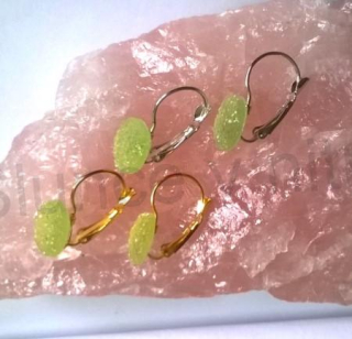 Visací pryskyřičné náušnice (BB745)