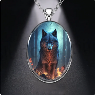 Nerezový náhrdelník s přívěškem vlk (BD784)