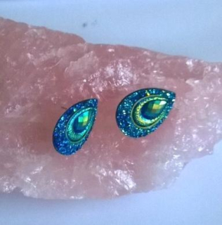 Puzetové paví peří kapka náušnice měnicí (BB757)