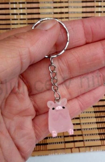 Klíčenka, přívěšek na klíče Prasátko sviticí (H527)