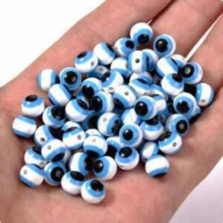Plastový  korálek Oko 8 mm ( AC349)