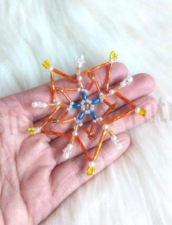 Vánoční 3D korálková ozdoba hvězda (VAN5)