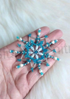 Vánoční 3D korálková ozdoba hvězda (VAN8)