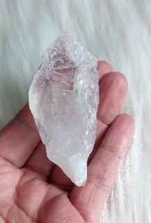 Křišťál špice 108 g (Brazilie) (X1795)