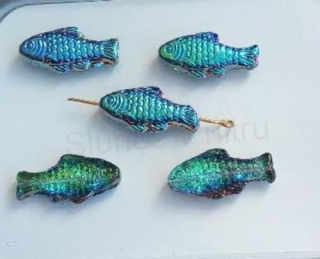 Skleněný korálek rybka 24,7 x 11,7 mm (AC419)