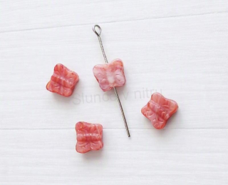 Skleněný korálek motýl – 11,2 × 9,7 mm, 4 ks (AC532)