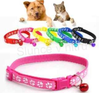 Obojek s tlapičkami a rolničkou - více barev (T8)