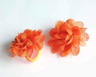 Gumička do vlasů s kytičkou oranžová (H564)