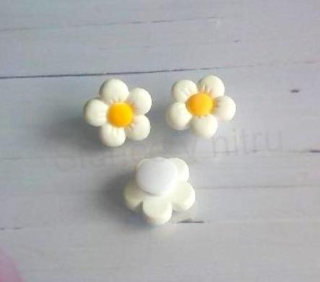 Pryskyřičné odznačky na boty květina (H584)