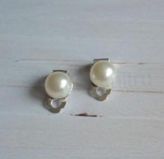 Náušnice klipsy s perleťovou perlou bílé 10 mm (BB818)