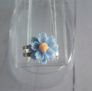 Jemný nastavitelný prstýnek světle modrá kytička (BP461)