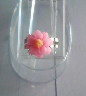 Jemný nastavitelný prstýnek světle růžová kytička (BP462)