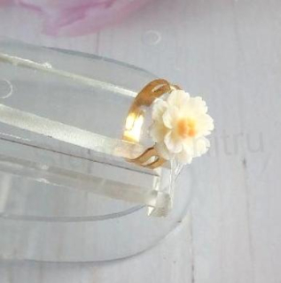 Jemný nastavitelný prstýnek bílá kytička (BP469)